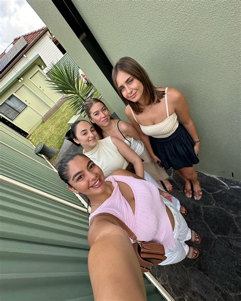 Sabrina Lucia (@sabrina.luciia) • Instagram photos and videos