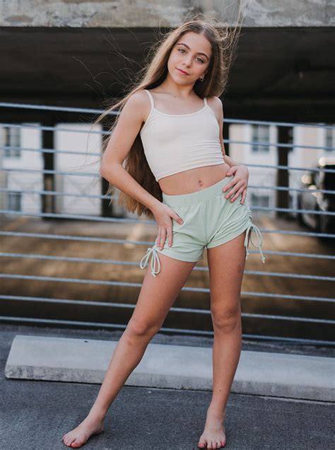 Youth Mint Green Ribbed String Shorts – Werk Dancewear