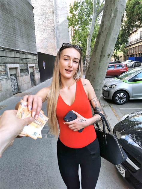 German Scout Elena Lux - German Scout - Offizielle Homepage