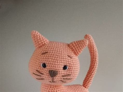 Вязаная игрушка киса амигуруми | Amigurumi free pattern, Amigurumi free ...