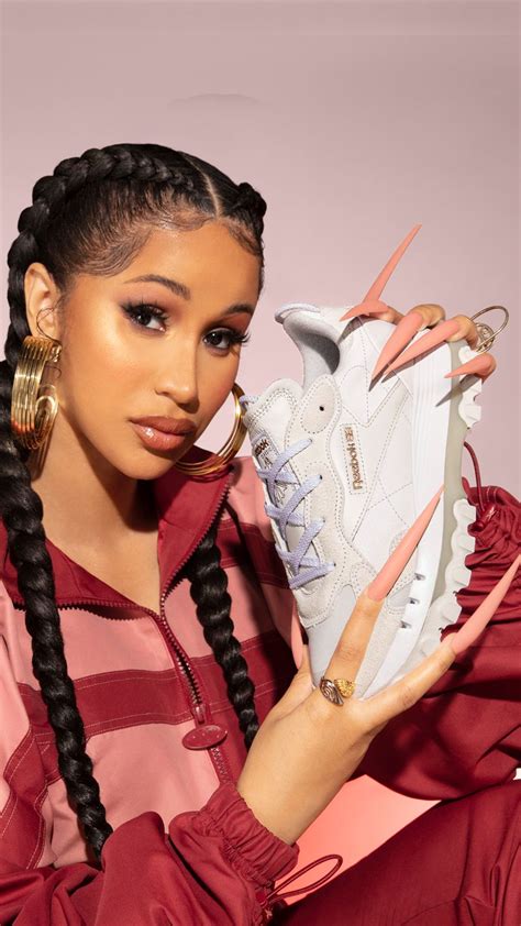 Cardi B x Reebok presentan los nuevos Classic Leather Cardi | Majos