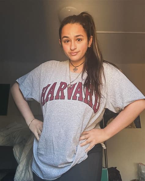 TLC's Jazz Jennings shows off 70-pound weight loss: photo | New York Post