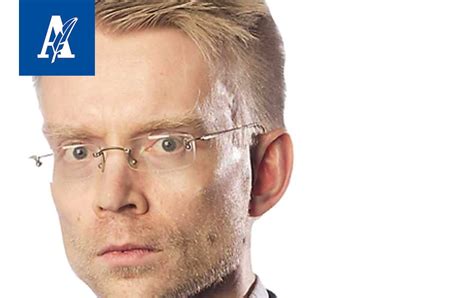 Onko Nelosen Ylpeästi erilaiset -ohjelma erilaista vai ehkä epätotta ...