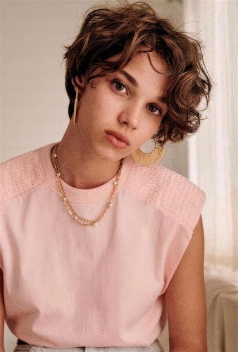 Lineup haircut trends are taking over barbershops across the country 26