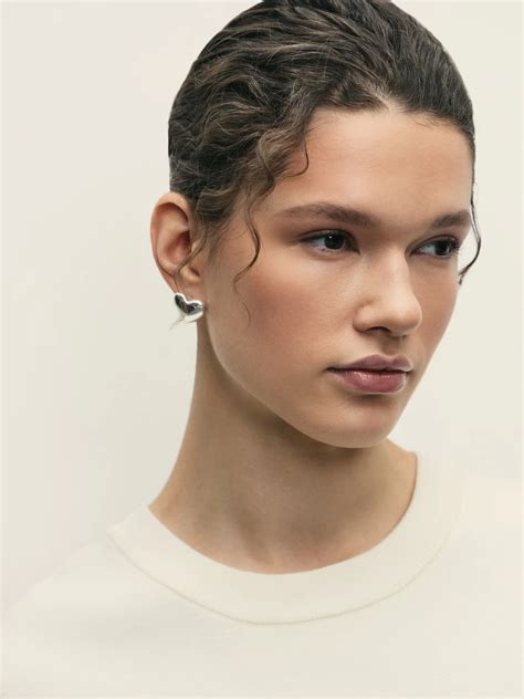 Серьги для женщин - купить в интернет-магазине «ZARINA»