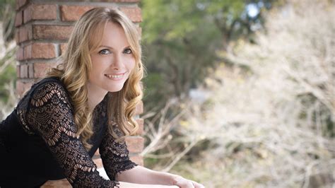 meredith wild romance readers   enjoying steamy stories