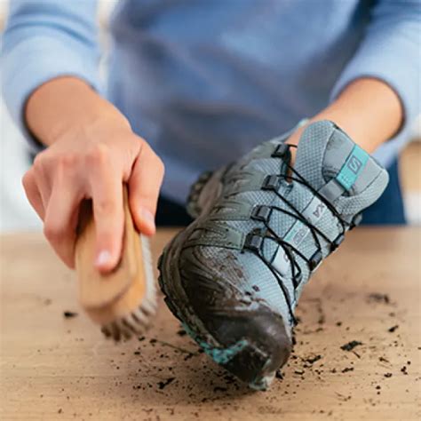 how to clean gore tex