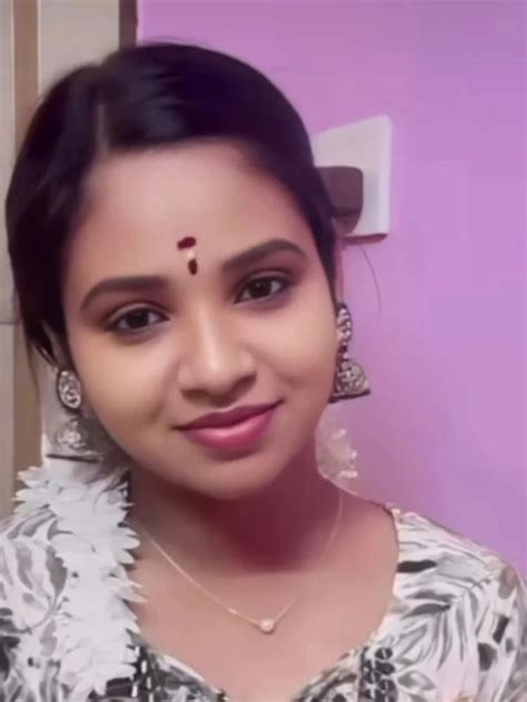vc service available (@tamil_deshi_girl_komal_) • Instagram photos and