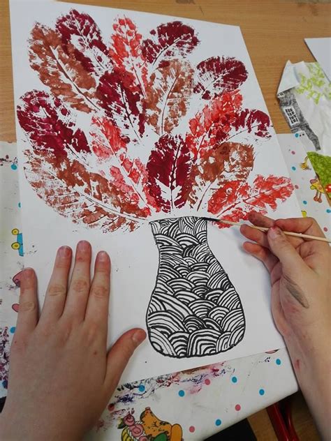 Facebook | School art projects, Kindergarten art lessons, Elementary ...
