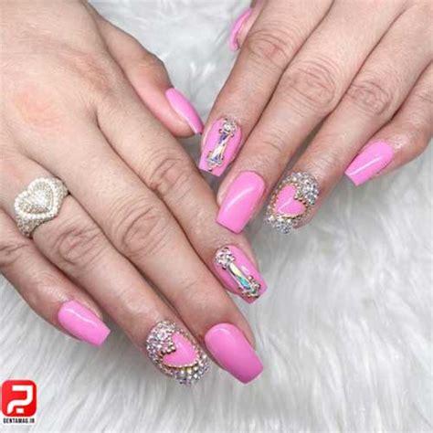 رنگ ژلیش ناخن بهاری برای عید نوروز 1402 | جنتامگ