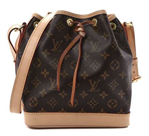 The 10 Most Popular Louis Vuitton Bags, Ranked | FifthAvenueGirl.com