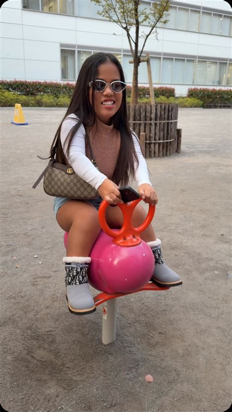 @rosecutie.888 @kimmycutie888 #usa #unitedstates | | Facebook