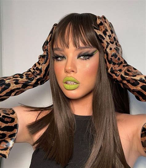 Pin by Sofiia Shilova on Макияж | Glamorous makeup, Evening makeup ...