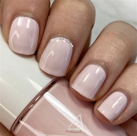 Your 2022 Guide to Trendy Nail Colors for Winter — threesixtynails