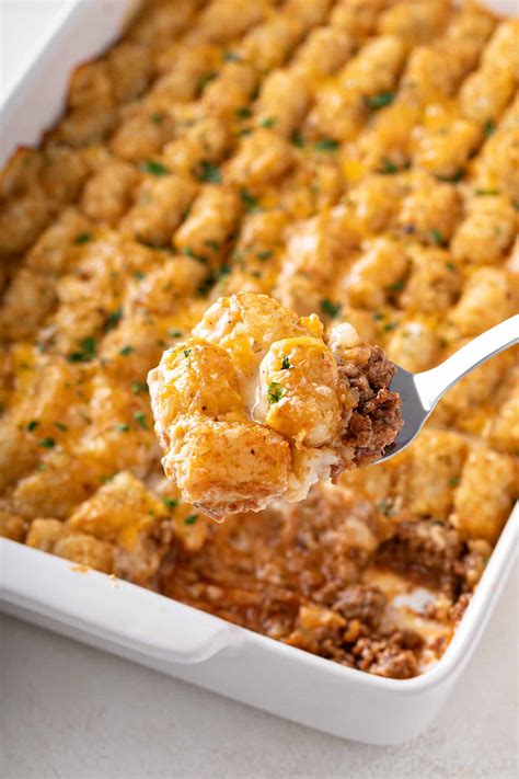 Tater Tot Casserole - Chefinoz