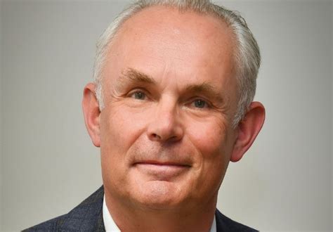 Prof. Marek Harat, neurochirurg: - Wydział Lekarski na Politechnice ...