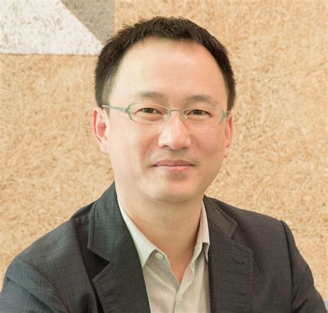 wang receives  sustainability research award usc alfred  mann