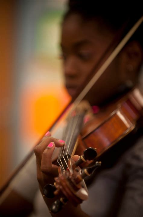 Children influenced through music > Moody Air Force Base > Article Display