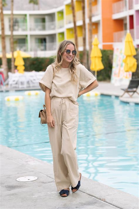 Unpaid Emery Rose Review [2023] : read before you order | Elisabeth