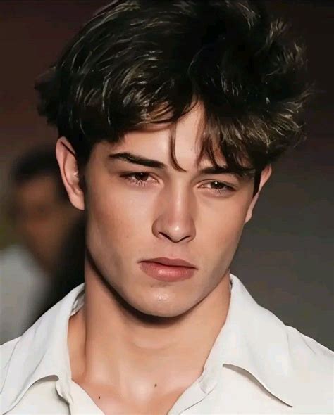 Pin by 🎀🫧🧋 on Just stuff | Francisco lachowski, Beautiful men ...