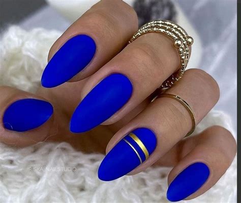 Цветной маникюр с рисунками 2022 летние краски +фото | Blue toe nails ...