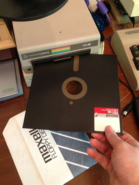 An 8-inch floppy disk is HUGE : geek