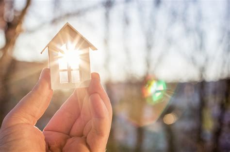 How Efficient Are Solar Panels? - Momentum Solar