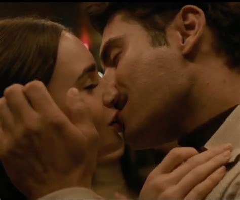 Zac Efron Is A Seductive Serial Killer In New Ted Bundy Film Trailer