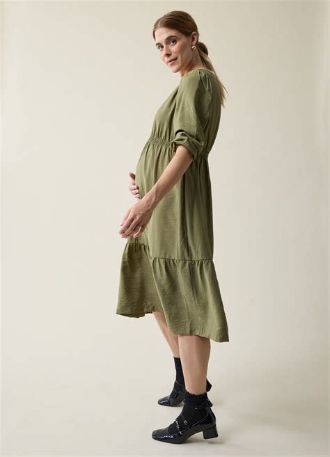 maternity photoshoot dresses 7