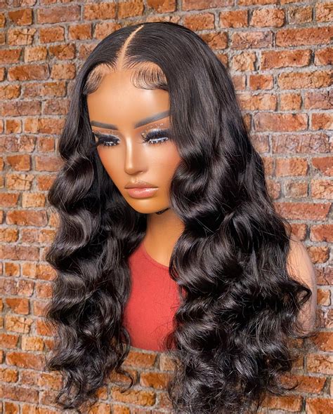 Experts Explain What A Water Wave Closure Adds To Your Wig - Ruka Hair