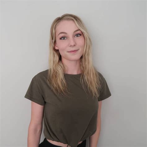 Alana Jade – Medium