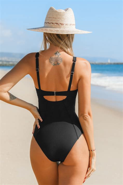 Underwire Bathing Suits | Supportive, Bikinis, One-pieces