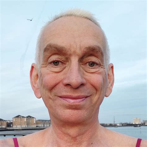 Pretty Polly Kendall Cam Stream