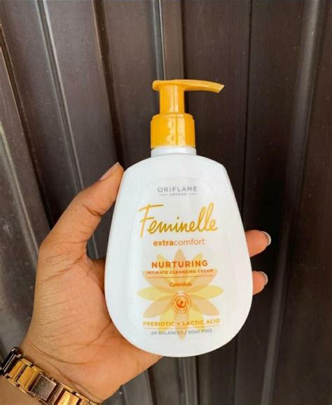 Oriflame Feminelle Wash | Keep it cleaner, Cleaning, Soap bottle