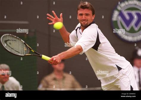 Tennis - Wimbledon 2001 - Third Round. Goran Ivanisevic Stock Photo - Alamy