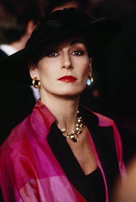 As She Turns 73, Enjoy 12 Of Anjelica Huston’s Best Vintage Beauty