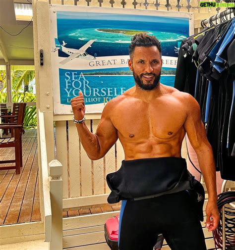 Ricky Whittle Wiki, Biography, Age, Gallery, Spouse and more