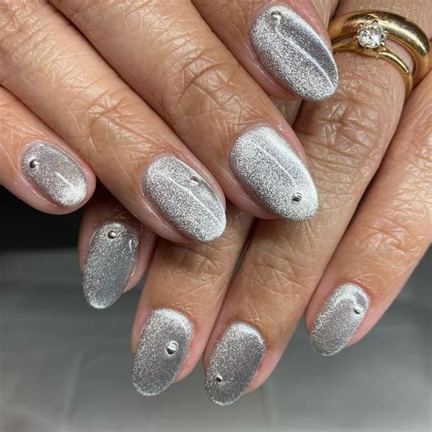 Unlock Your Style: 50 Magnetic Nail Designs That Will Attract Attention ...