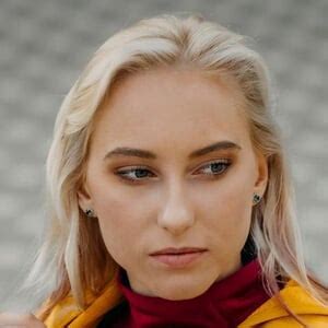 janja garnbret age family bio famous birthdays