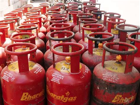 check lpg gas price  bhopal updated january