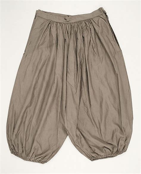 BLOOMERS ! | 19th century clothing, Century clothing, Bloomers