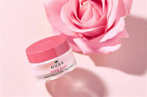 Recenzija: Balzam za usne NUXE VERY ROSE