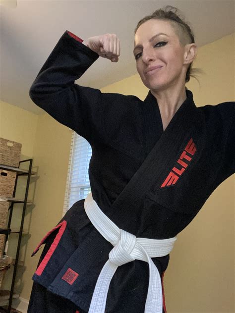 Lora Cross - Session Girls