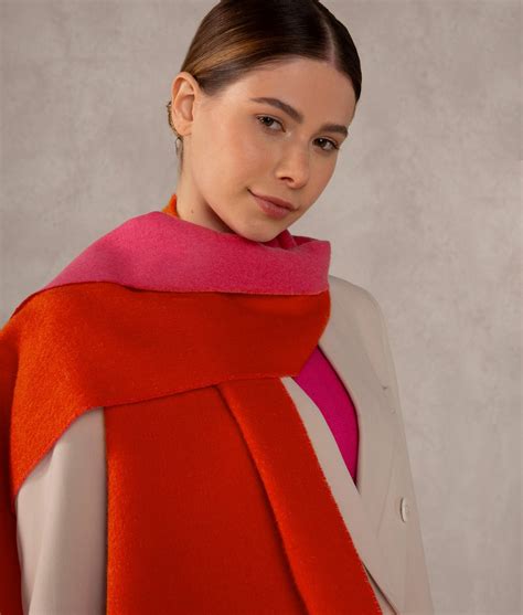 Double Face Scarf - Red Grenadine And Carmine Rose