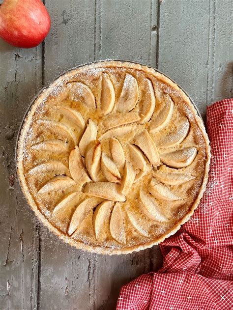 Tarte normande aux pommes - recette facile