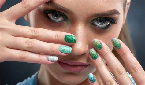 modele de unghii simple inspiratie pentru orice ocazie modele
