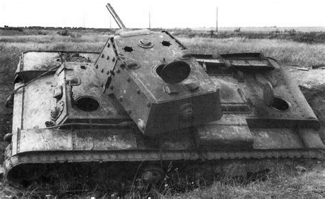 http://www.kv1ehkranami.narod.ru/big/big_kv1-010-014.jpg