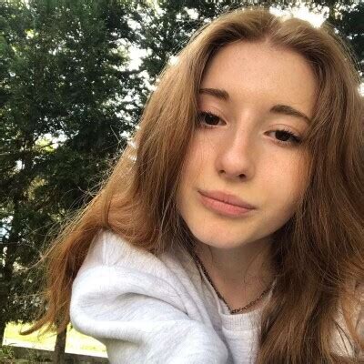 Elif yel (@eelliiff) Die Serie folgte / Zikuvikuzi