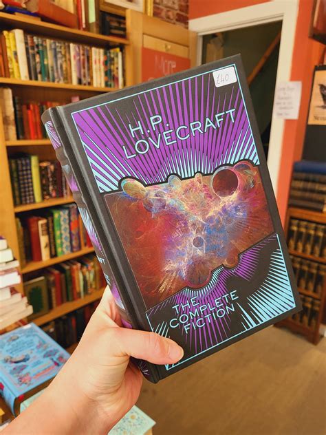 The Complete Fiction of H.P. Lovecraft (Barnes & Noble Leatherbound