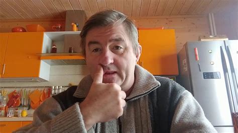 Дёшево и сердито. Как они срут в конституцию. И даже не подтираются ...